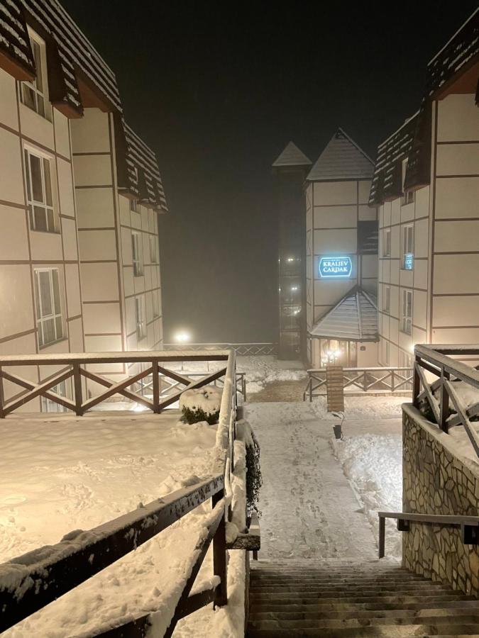 Apartman 33 Kraljevi Čardaci - Bed and Breakfast Kopaonik