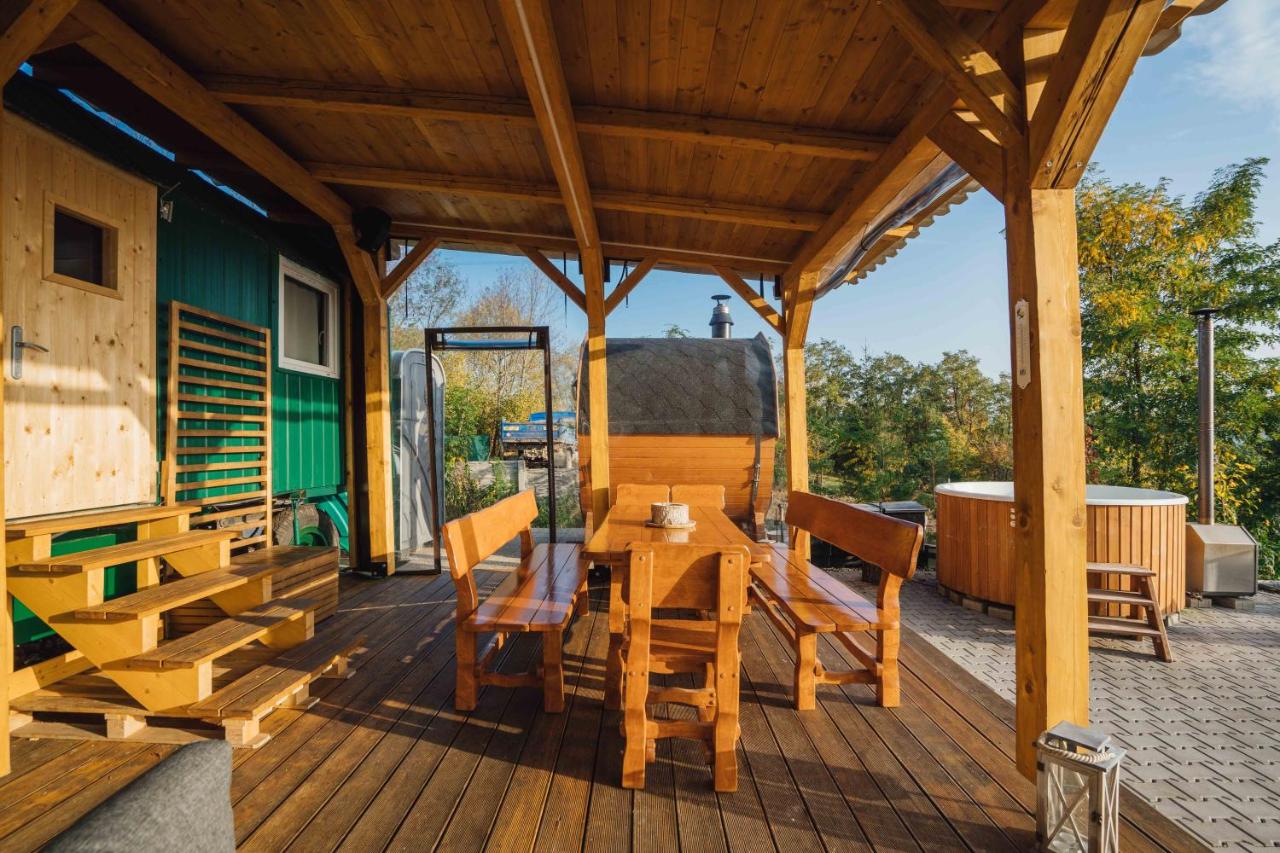 Maringotka Olívie v Ivančicích - B&B Ivančice