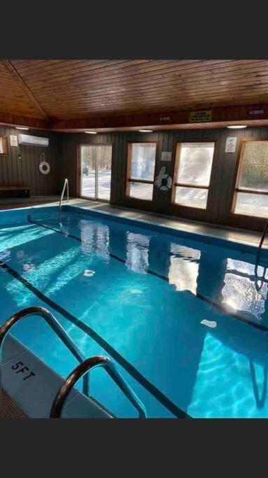 2 Bedroom 2 Bathroom - Blue Knob All Season Resort Condo - Chambres d'hôtes Claysburg