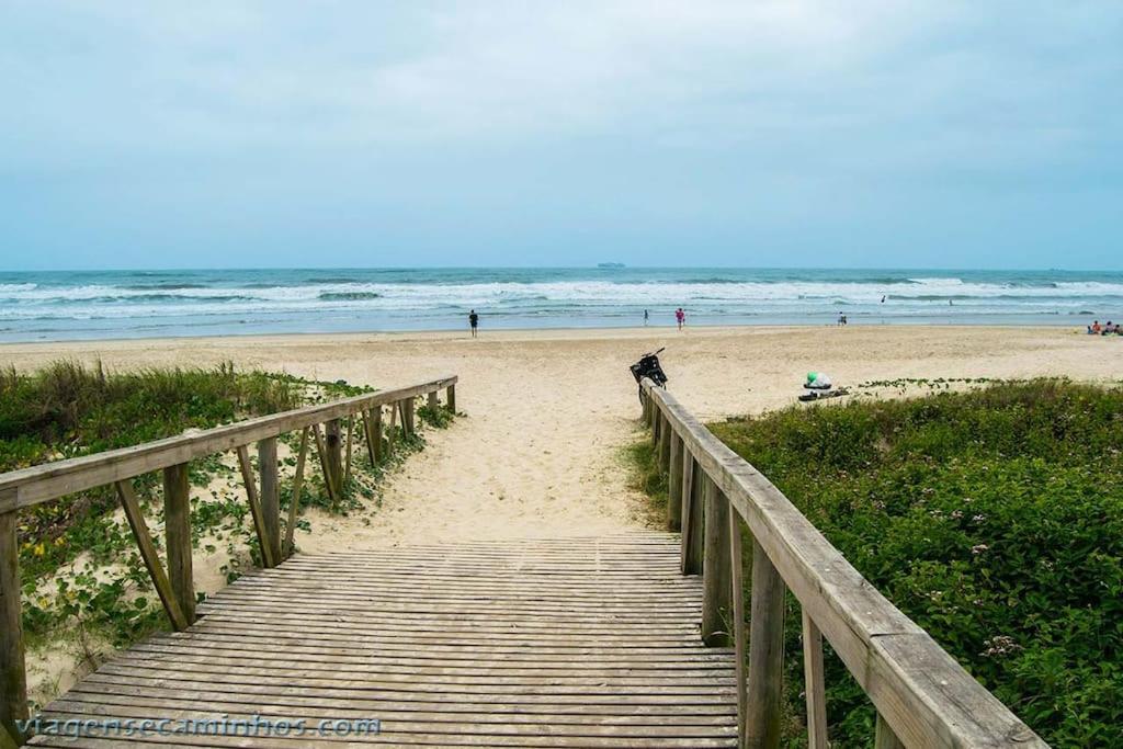 Casa de praia, próximo ao Mar e aconchegante! - Bed and Breakfast