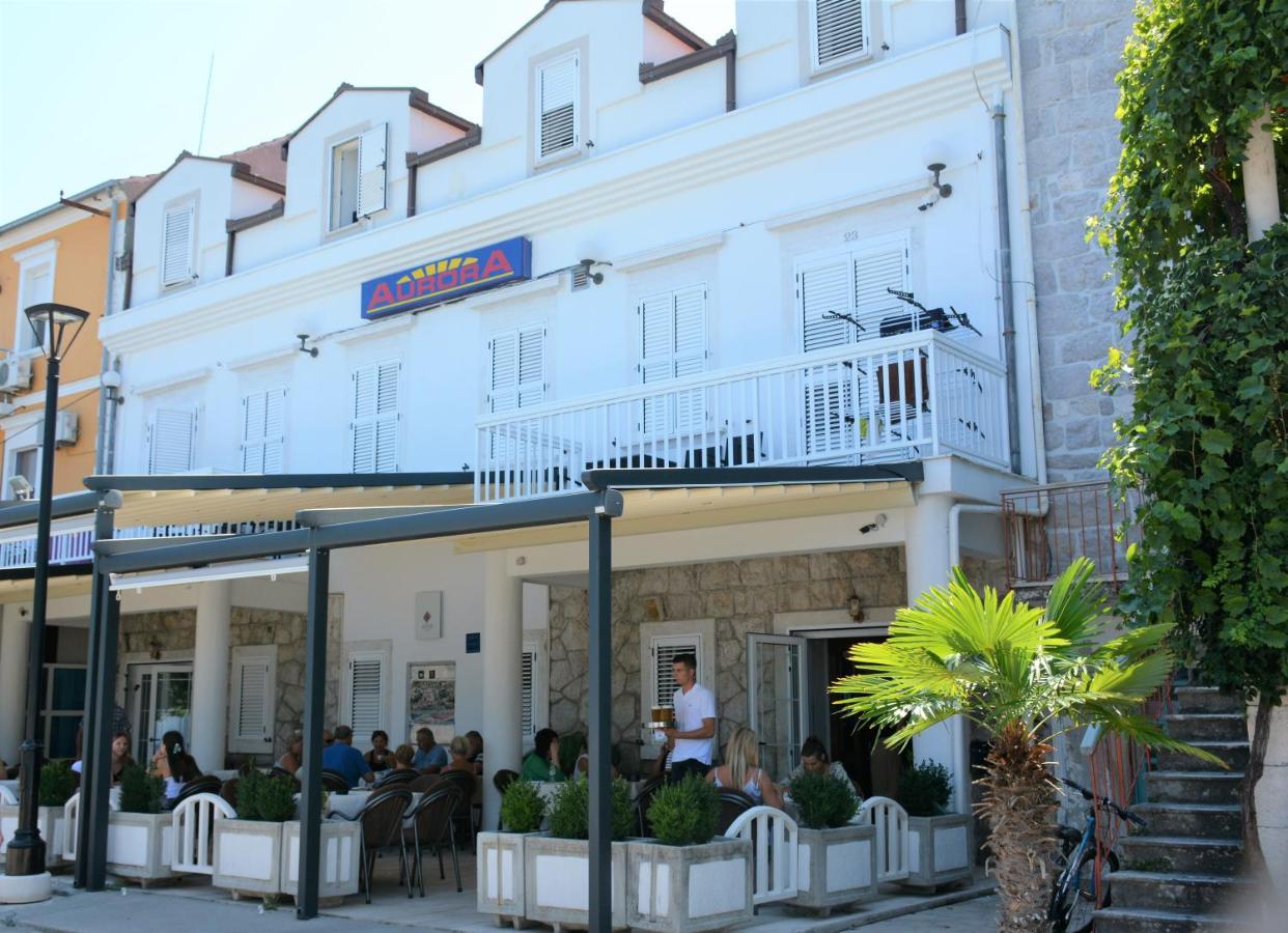 Guesthouse Aurora - B&B