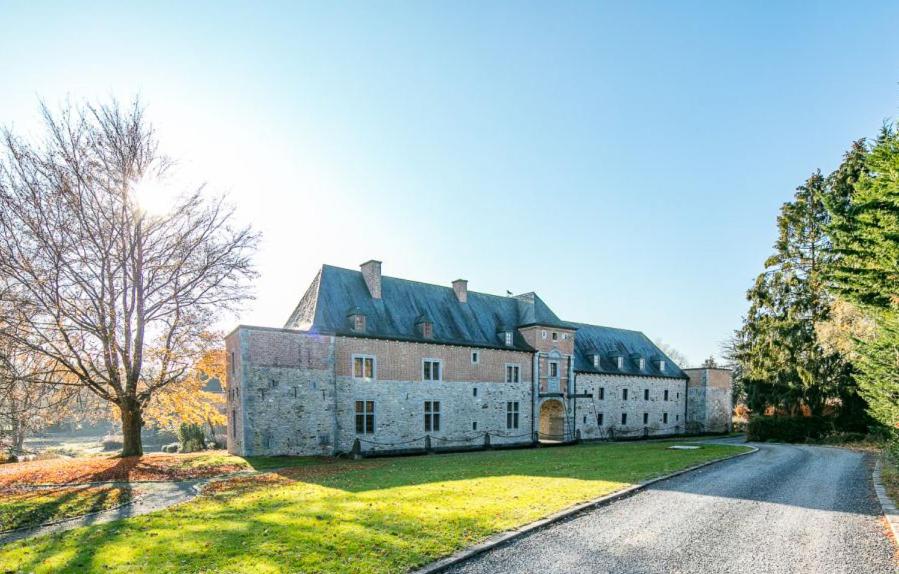 Château-ferme de Pondrome - B&B