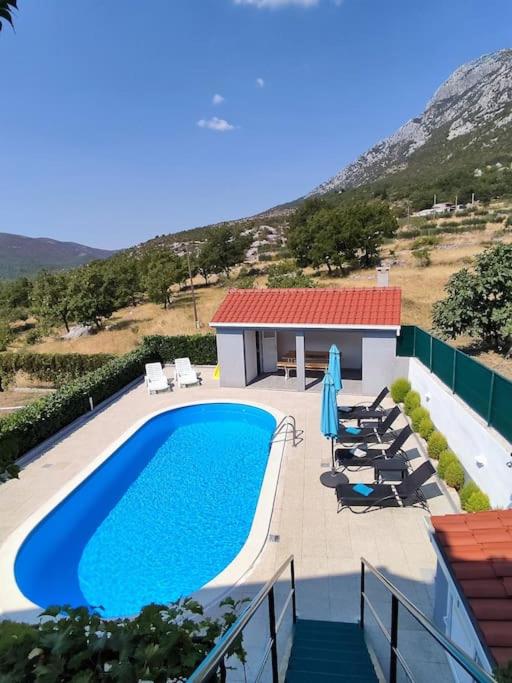 Apartman Toni, Gata - B&B Gata