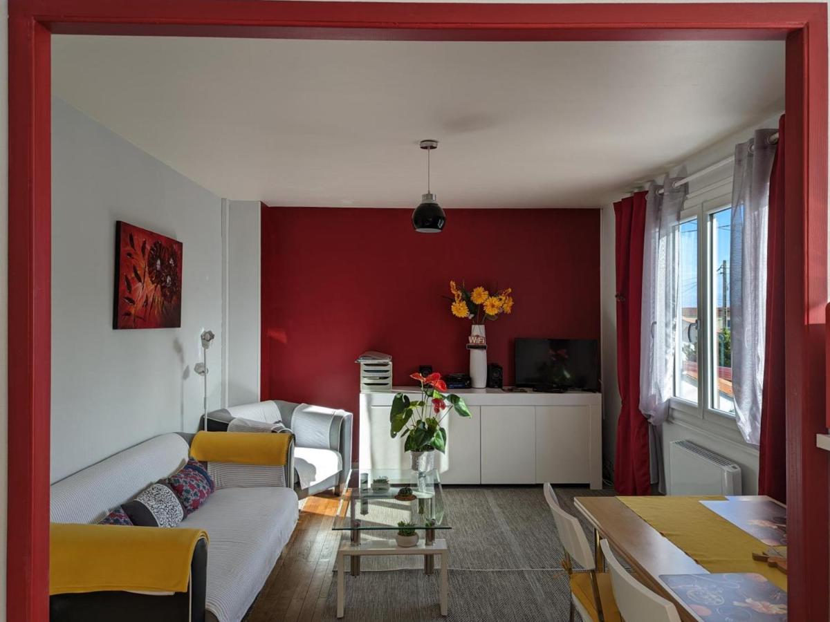 Appartement cosy avec terrasse et jardin privatif, à 5 min du centre-ville de Barbezieux. - FR-1-653-196 - Ferienwohnung
