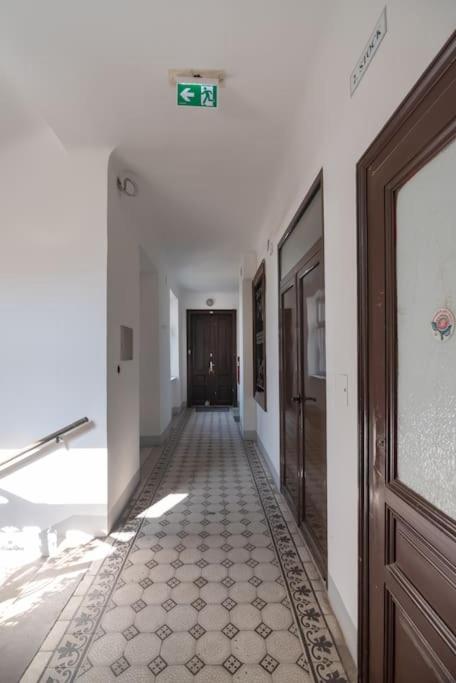 Große Terrasse, Klimaanlage und U-Bahn Nähe - B&B Vienna