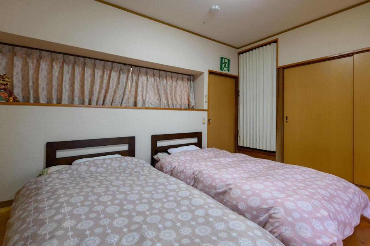 Economy Twin Room