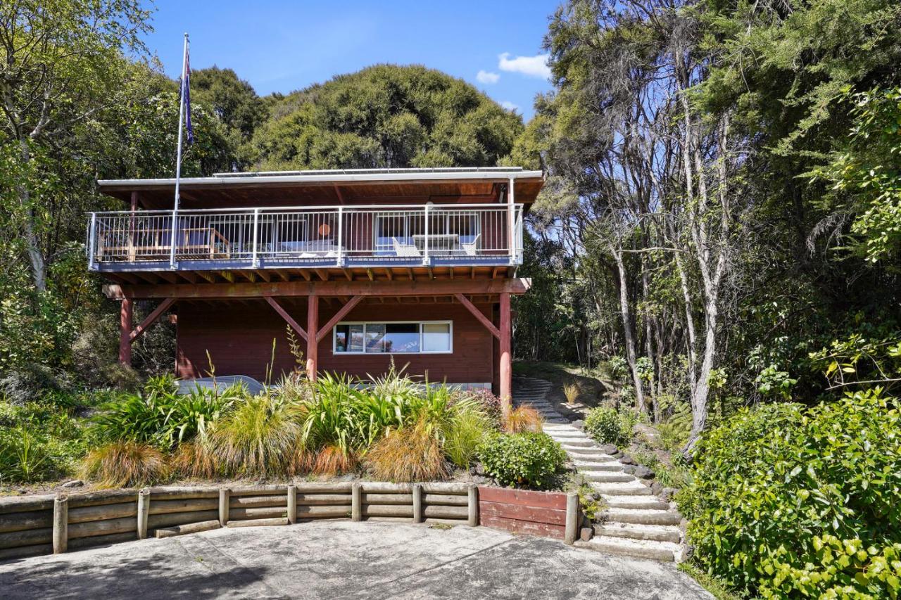 B&B Akaroa - Harbour Panorama - Akaroa Holiday Home - Bed and Breakfast Akaroa