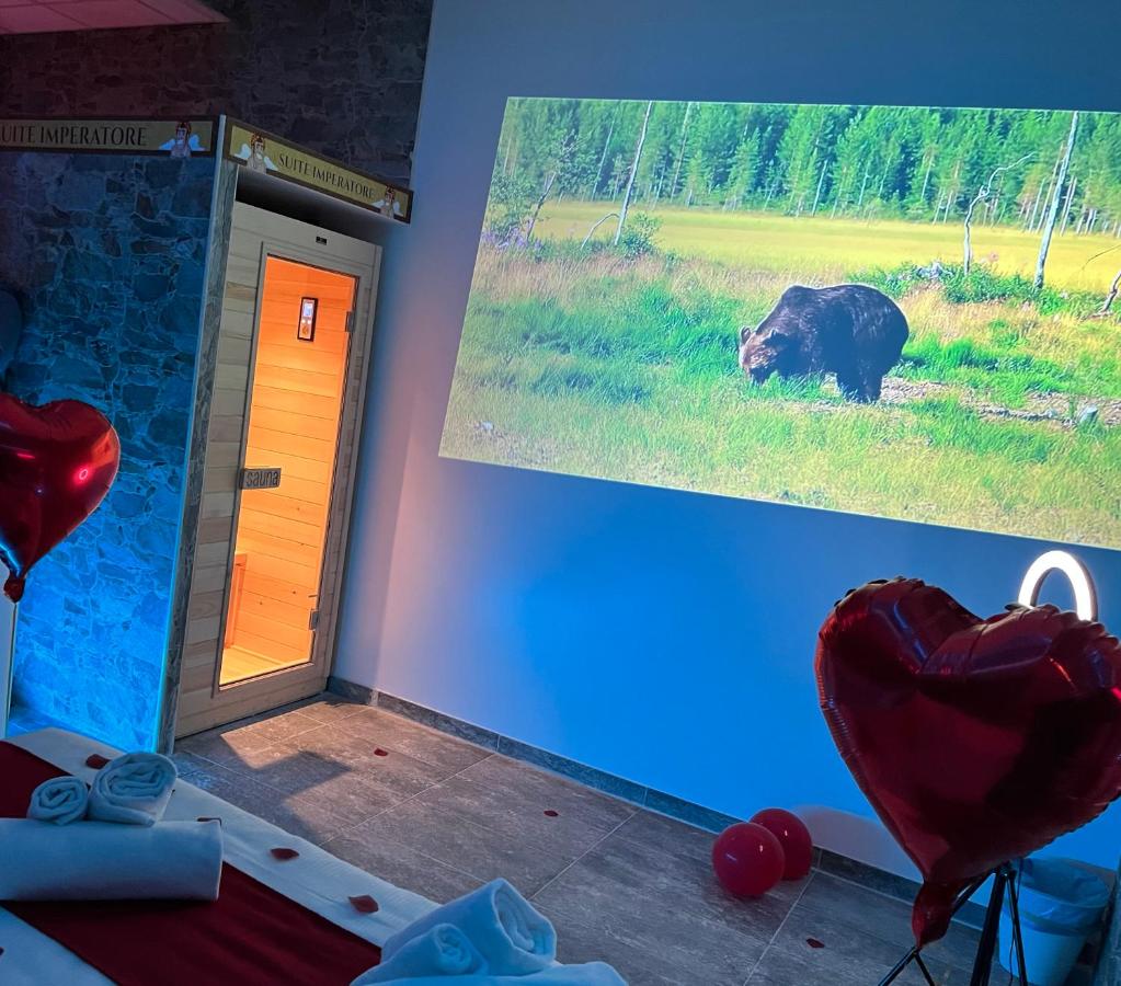 Deluxe Suite with Spa Bath