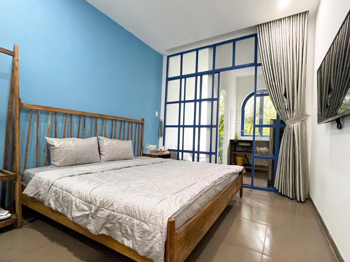 King Room with Balcony