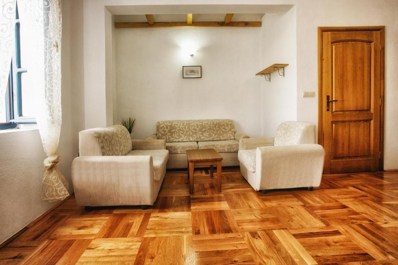 Family Apartment with Sea View