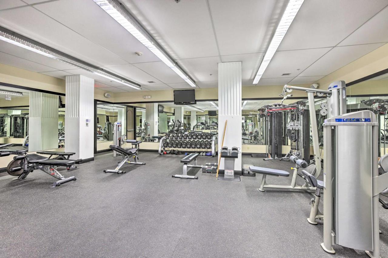 Heart of Dtwn Omaha Historical Apt with Perks - Bed and Breakfast Omaha