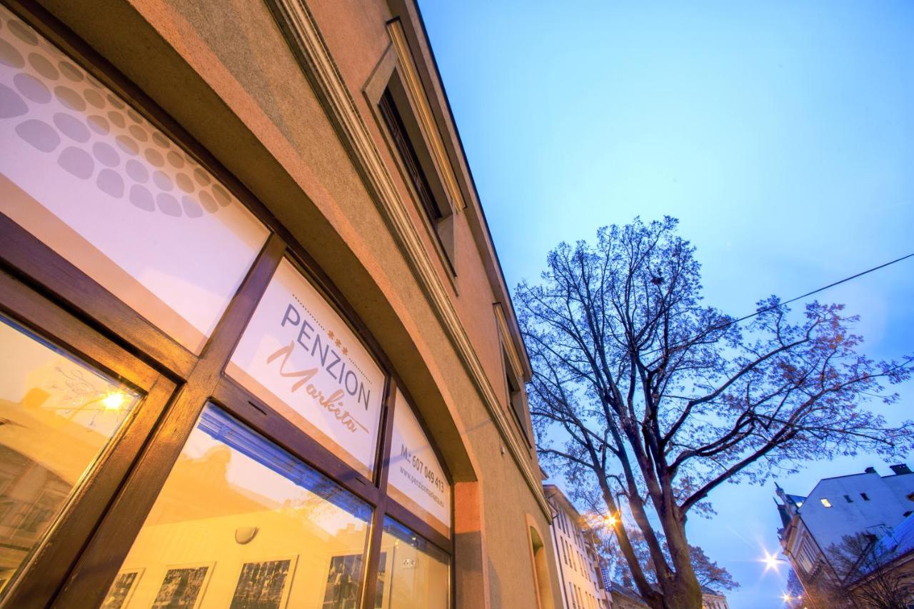 Penzion Markéta Chrudim - Bed and Breakfast