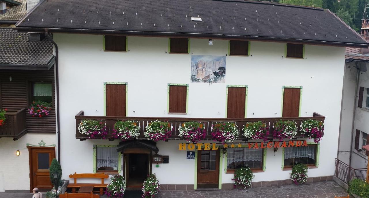 B&B Alleghe - Albergo Valgranda - Bed and Breakfast Alleghe