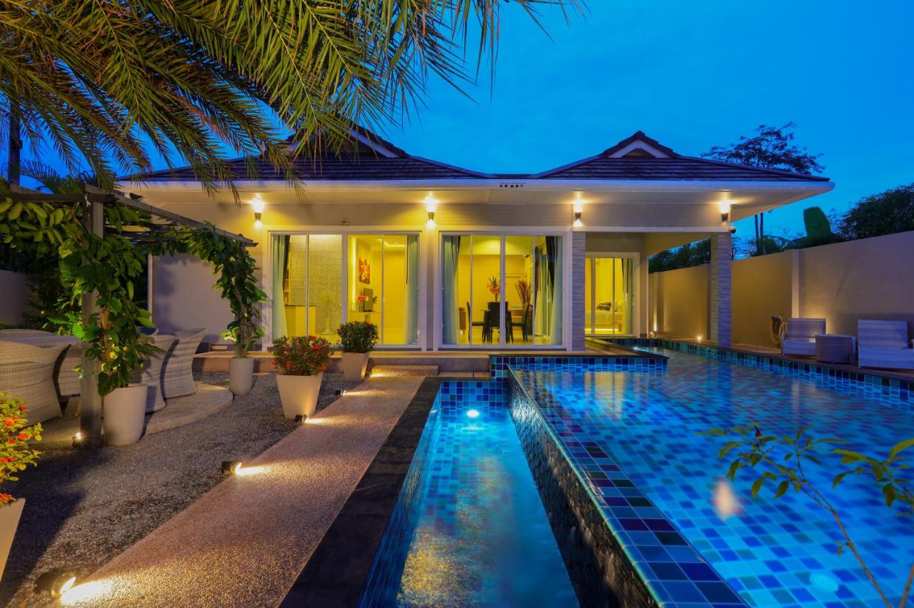 3 Bedroom Platinum Pool Villa Smooth as Silk - Chambres d’hôtes