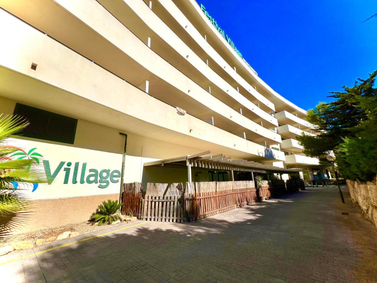 Apartamento para 6 a 5 min Port Aventura en Hotel Festival Village - B&B Salou