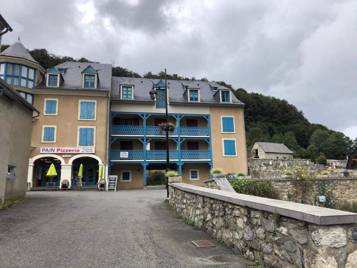 Appartement 3è étage à St-Marie-de-Campan - B&B
