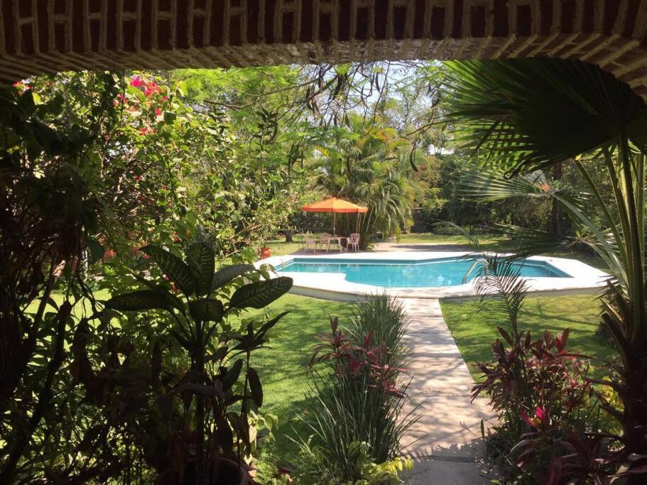 B&B Temixco - Quinta campestre Amor Secreto. Alojamiento entero en renta - Bed and Breakfast Temixco