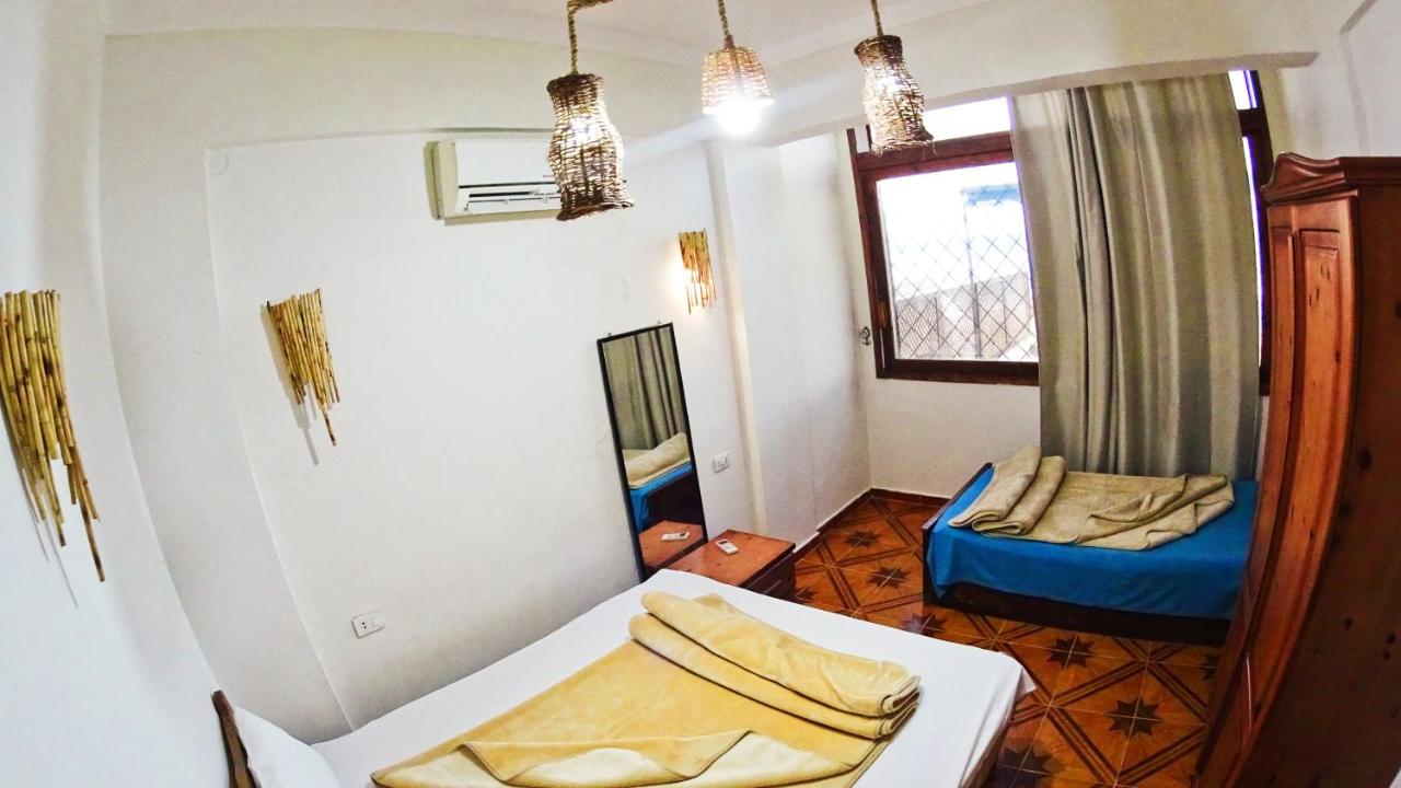Apartment mit Terrasse