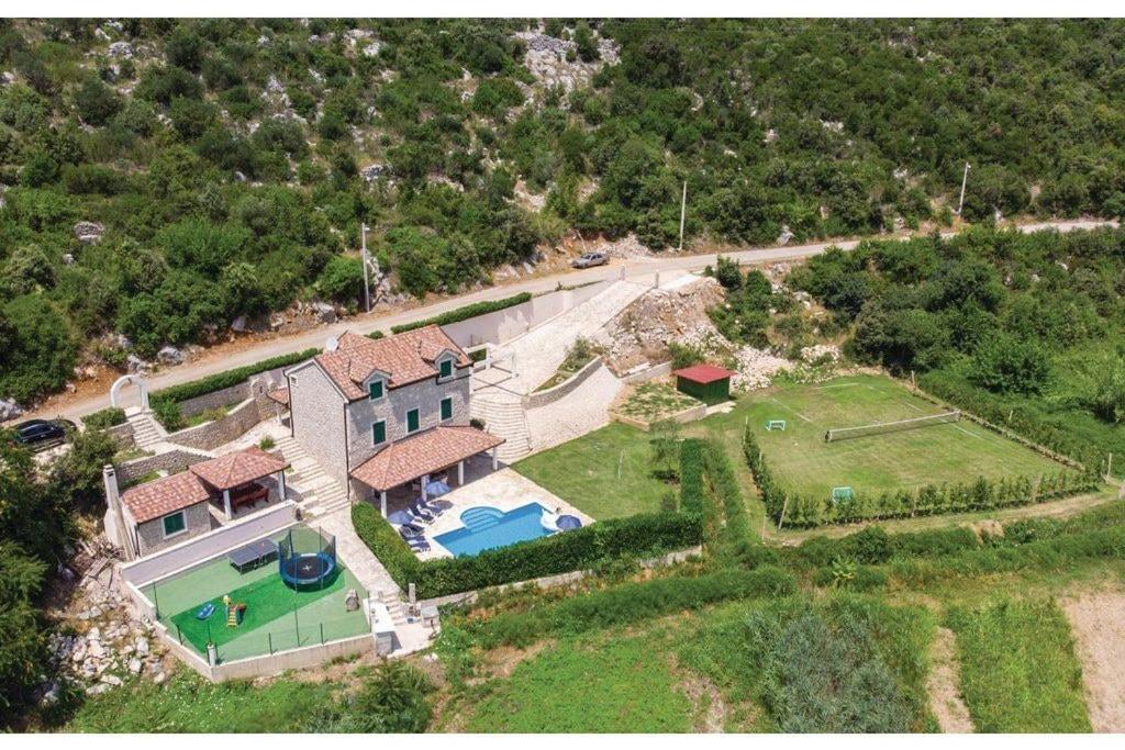 Villa Heart of Stone - Ferienwohnung