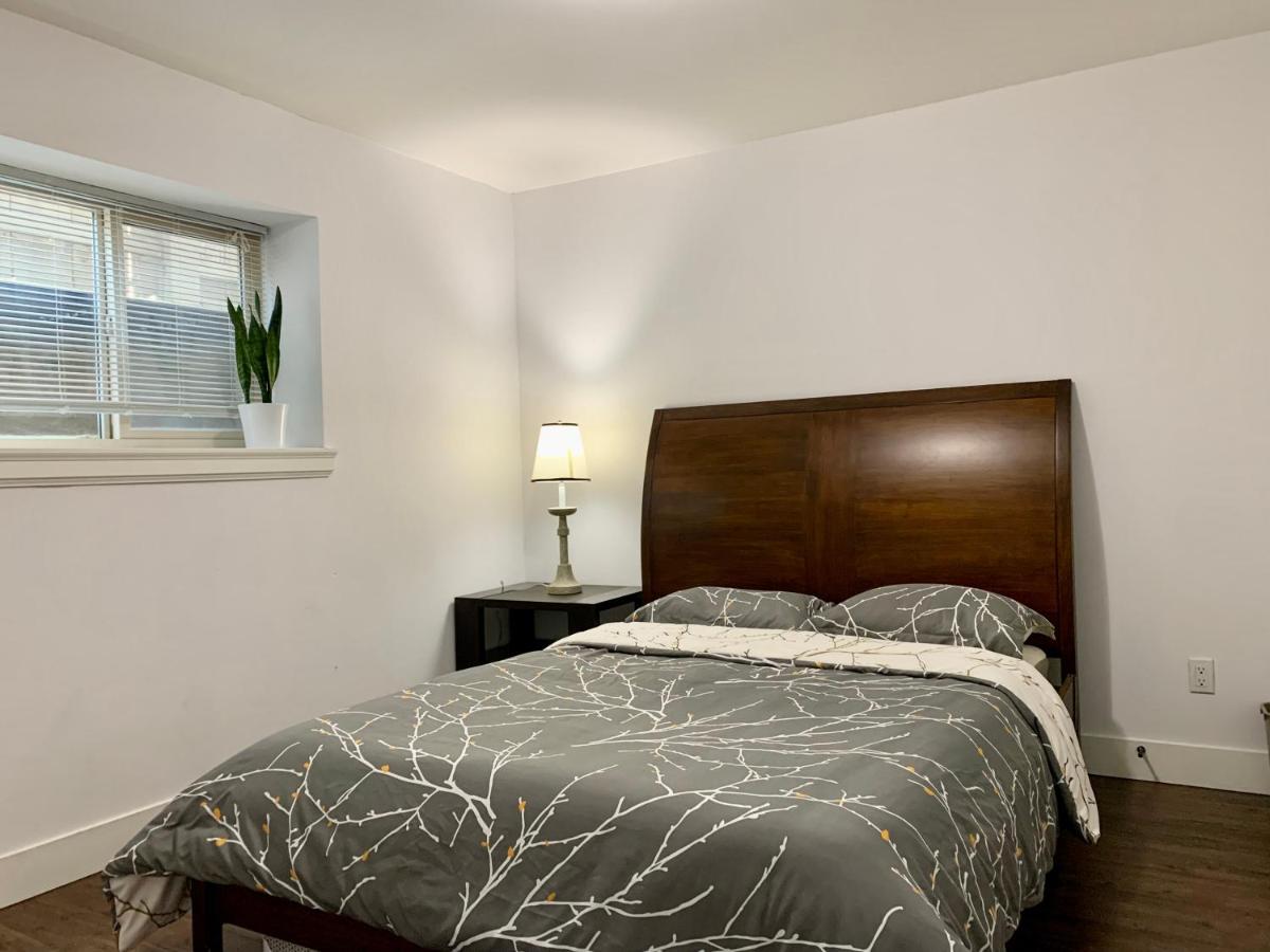 Queen Room with Shared Bathroom