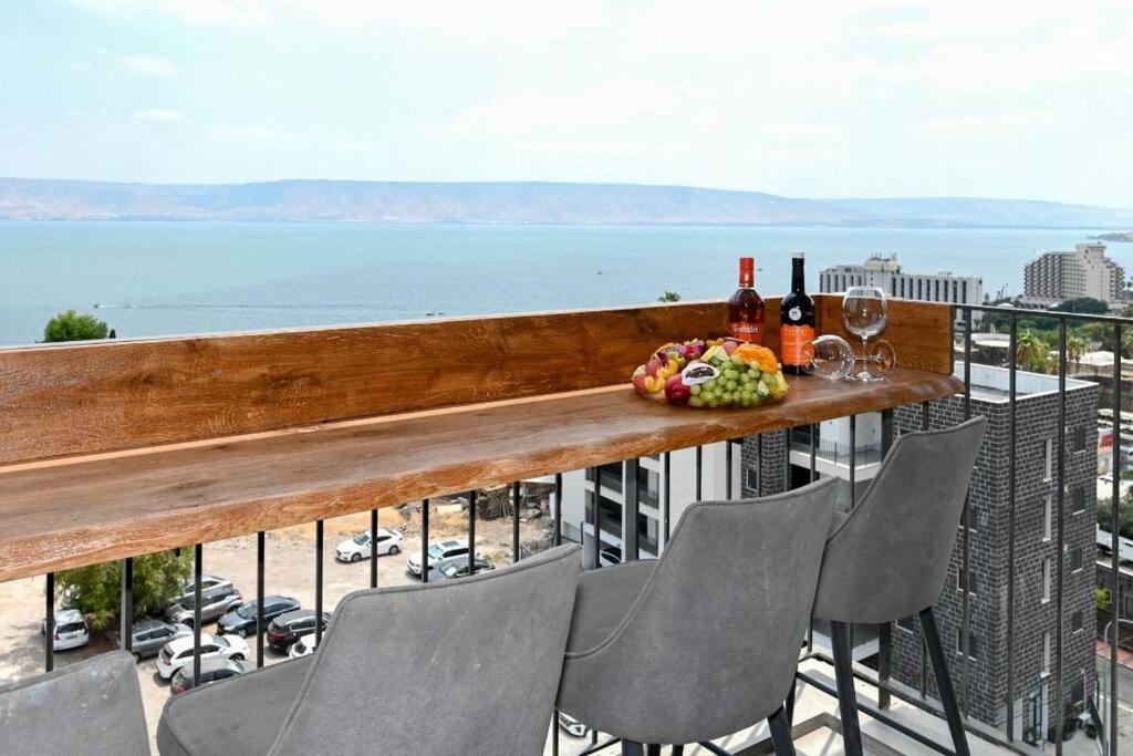 B&B Tiberias - L.T.D- MY VIEW. 2 bedroom apartment by the lake. - Bed and Breakfast Tiberias