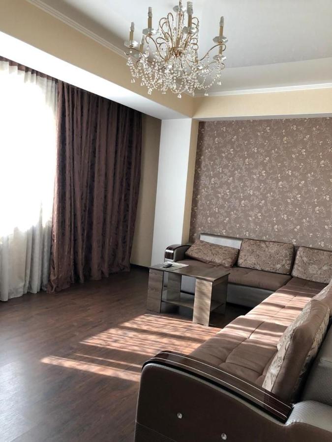 Квартира в центре Бишкека! - B&B