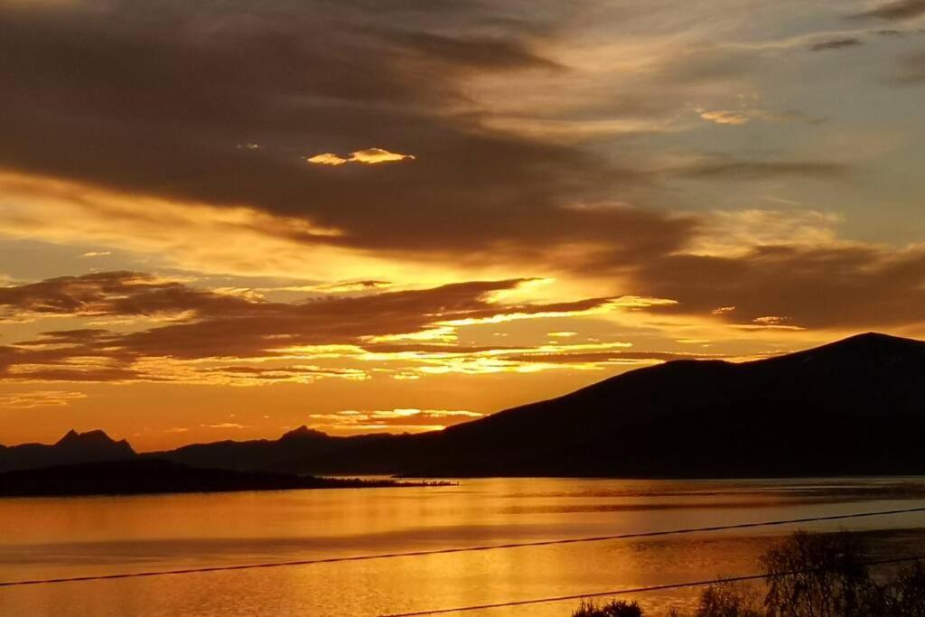 Liten kjellerleilighet. Landlig rolig område. - B&B Tromsø