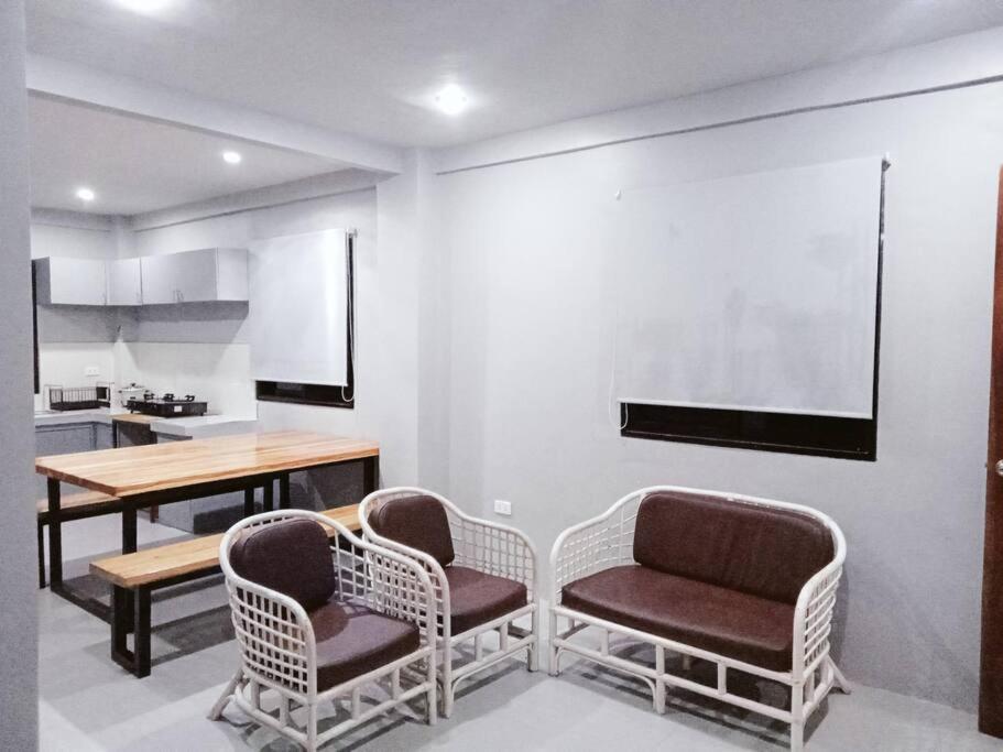 Minimalist 2 bedroom house - Chambres d’hôtes