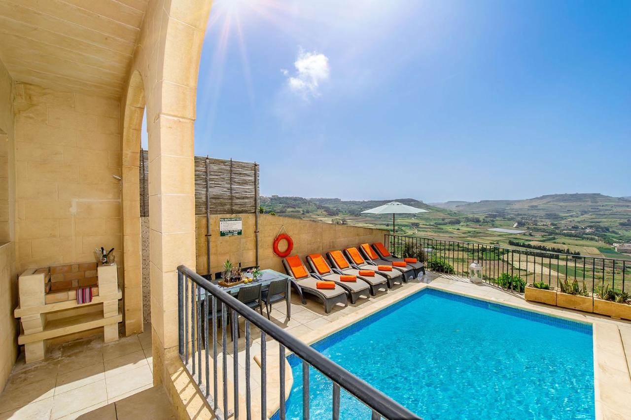 B&B Għasri - The Blue House Holiday Home - Bed and Breakfast Għasri
