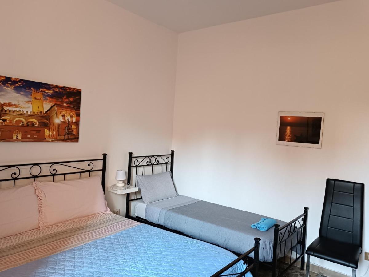 Camera Matrimoniale con Letto Supplementare