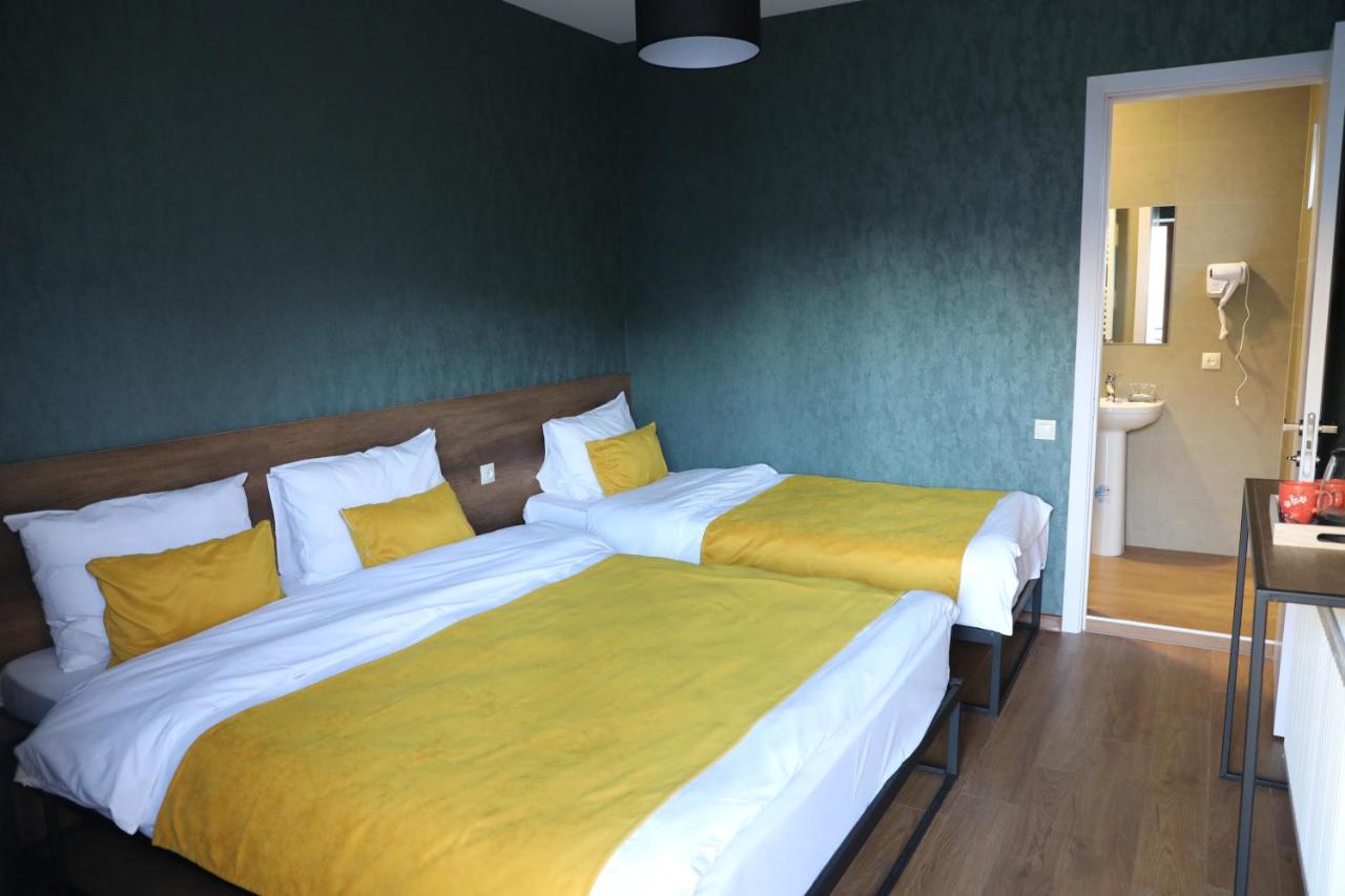 Camera Tripla con Balcone