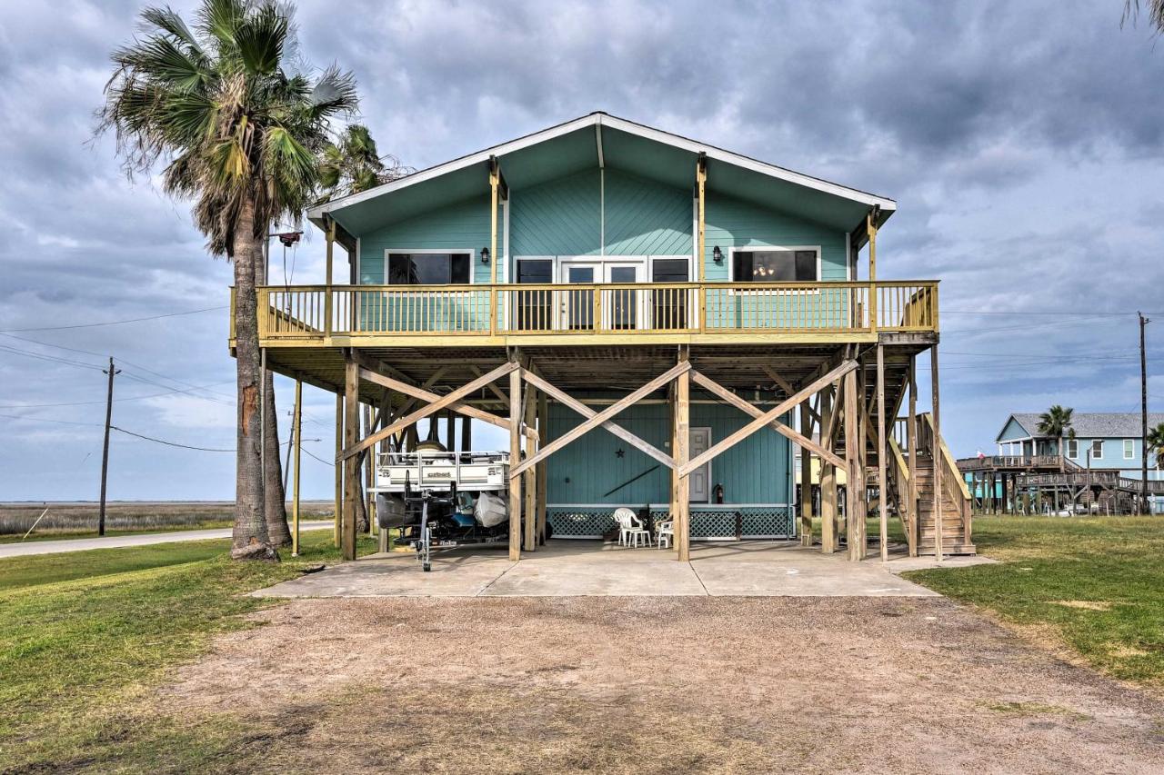 Near Boat Ramp Home with Deck and Grill in Freeport - B&B Freeport