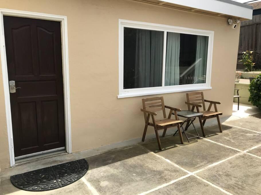 2 Bedroom House OR Private Studio near SF, SFSU and SFO - Chambres d’hôtes