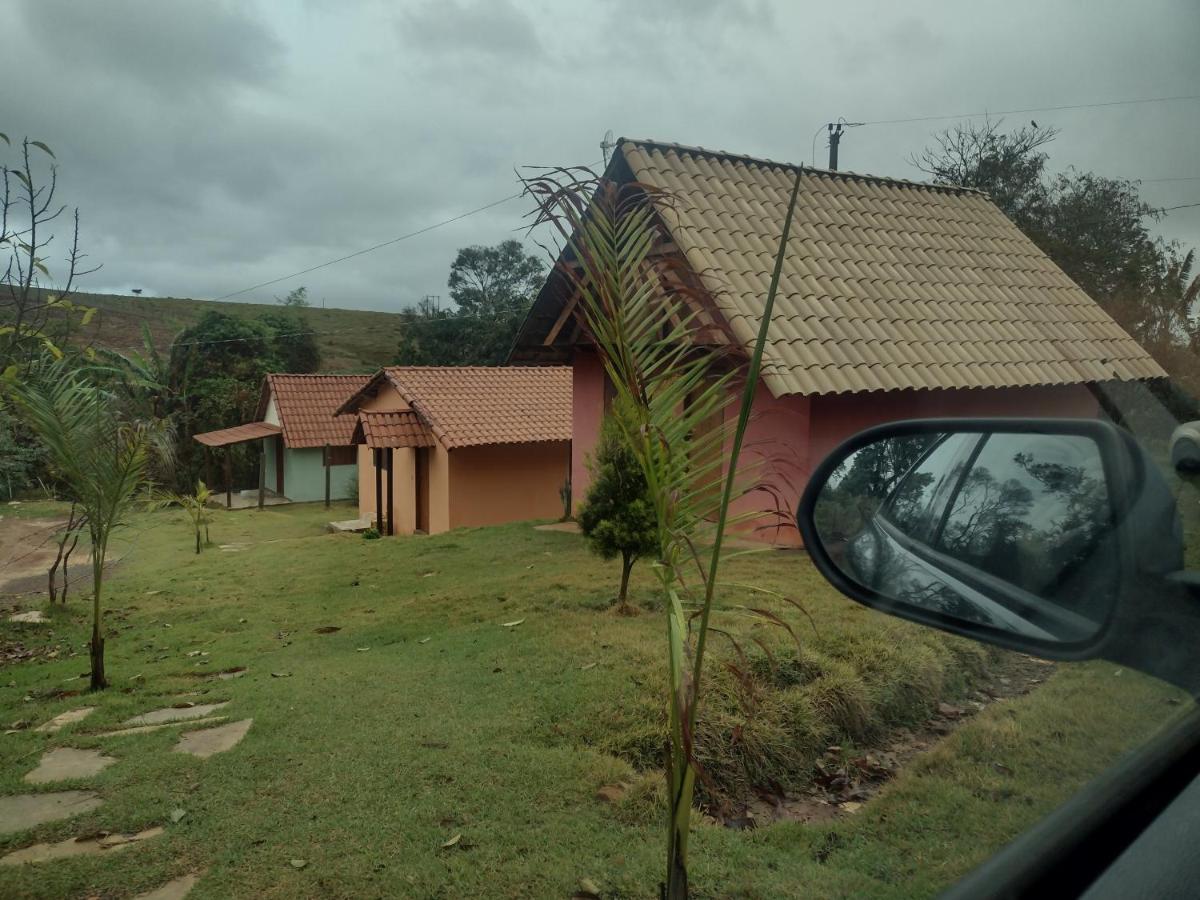 SITIO CAMINHO DAS PEDRAS - Suítes e Chalés - Chambres d’hôtes