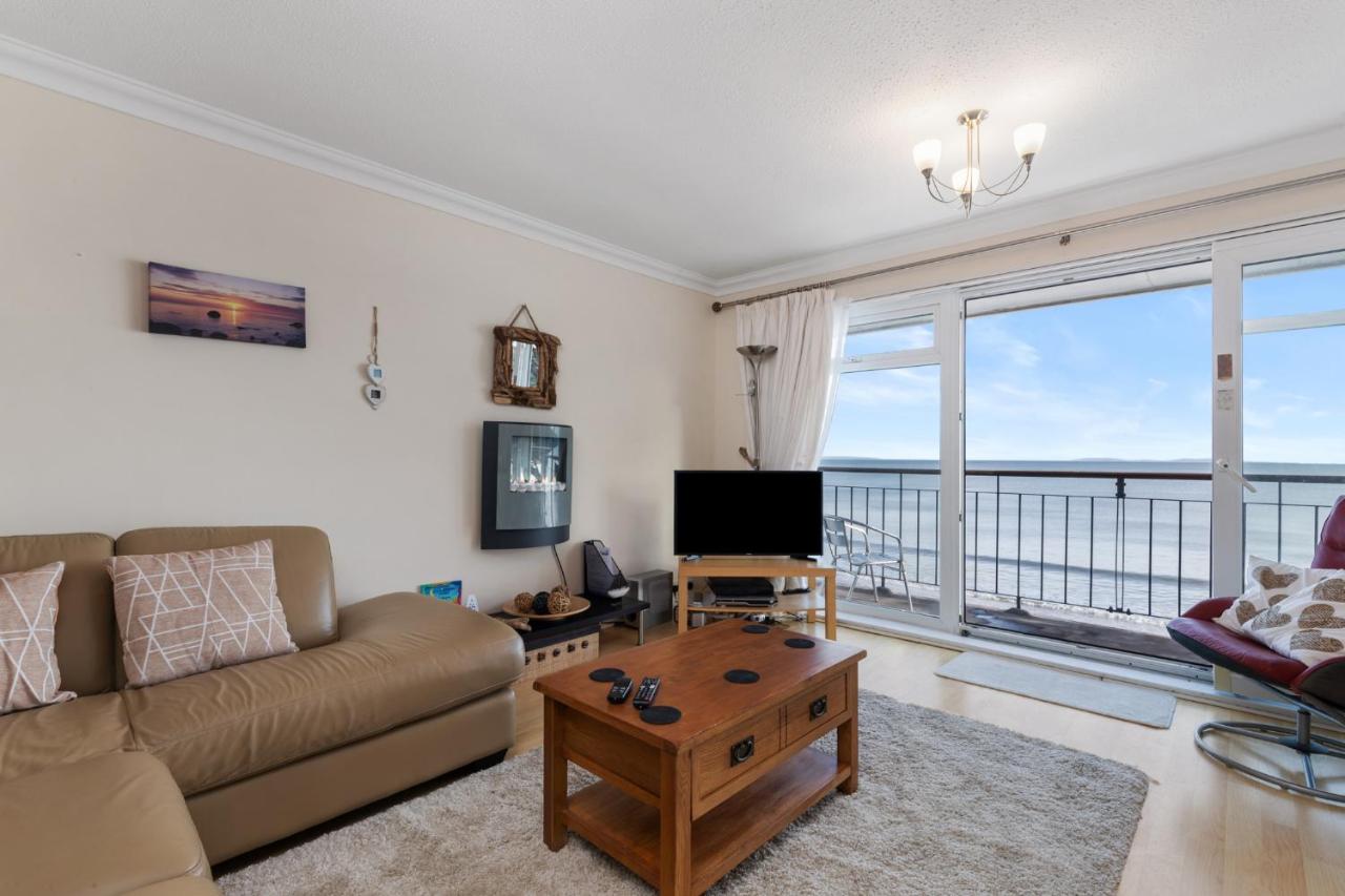 On The Beach - Direct Beach Access Sea Views - B&B