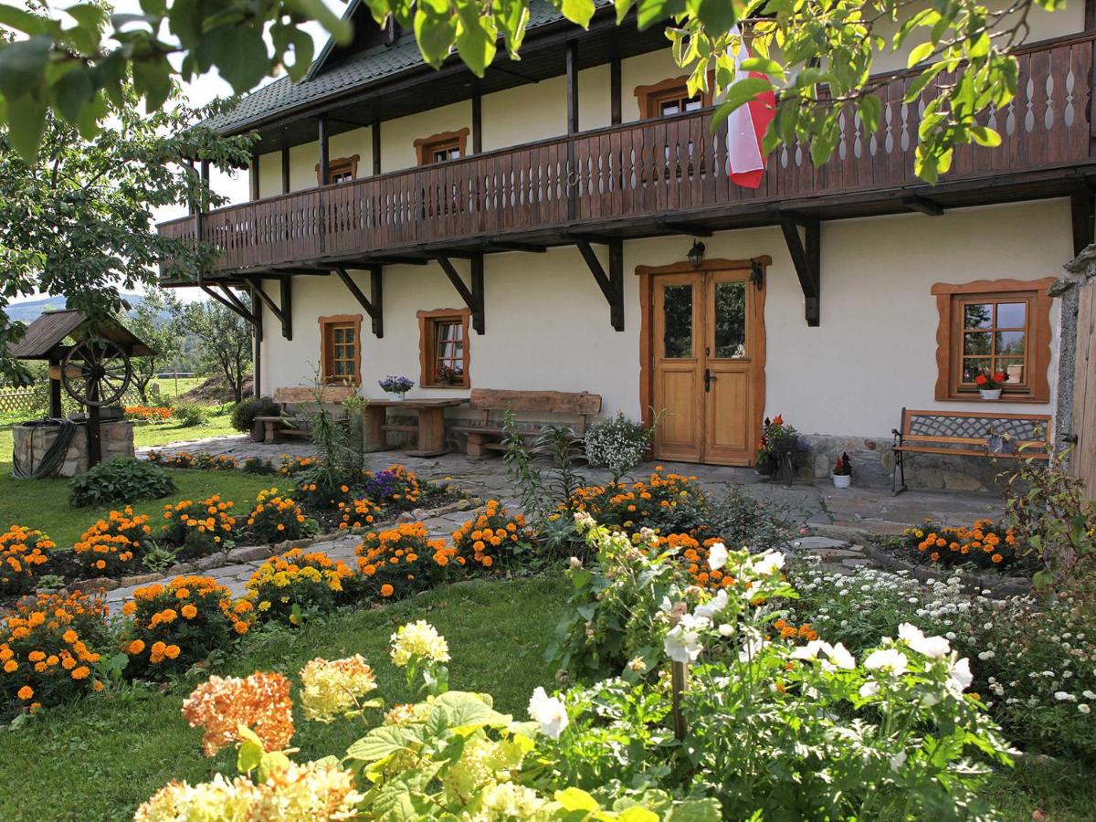 B&B Mirsk - Osada Jeździecka Bata - Bed and Breakfast Mirsk