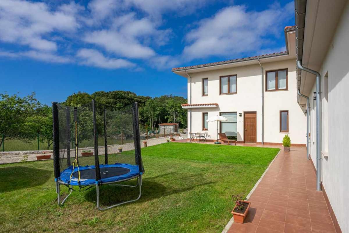 Ruralia Apto Mamut en Ribadesella - B&B Cuerres