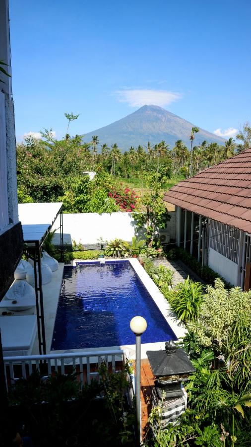 B&B Amed - BALI AMED FEEL HOME VILLA - Bed and Breakfast Amed