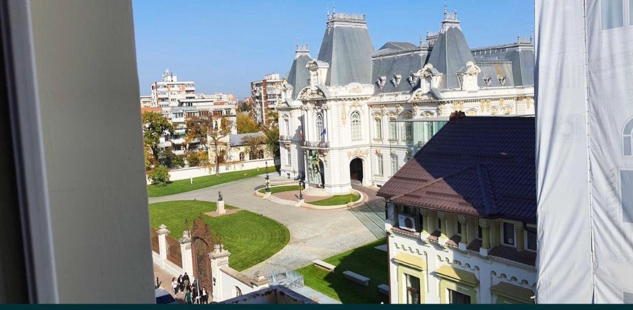 Black&White Studio Ultracentral - B&B Craiova