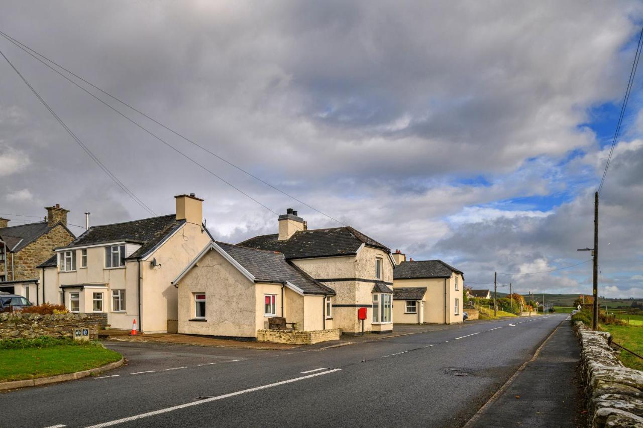 Finest Retreats - Bodlawen Holiday House - Edge of Snowdonia - B&B