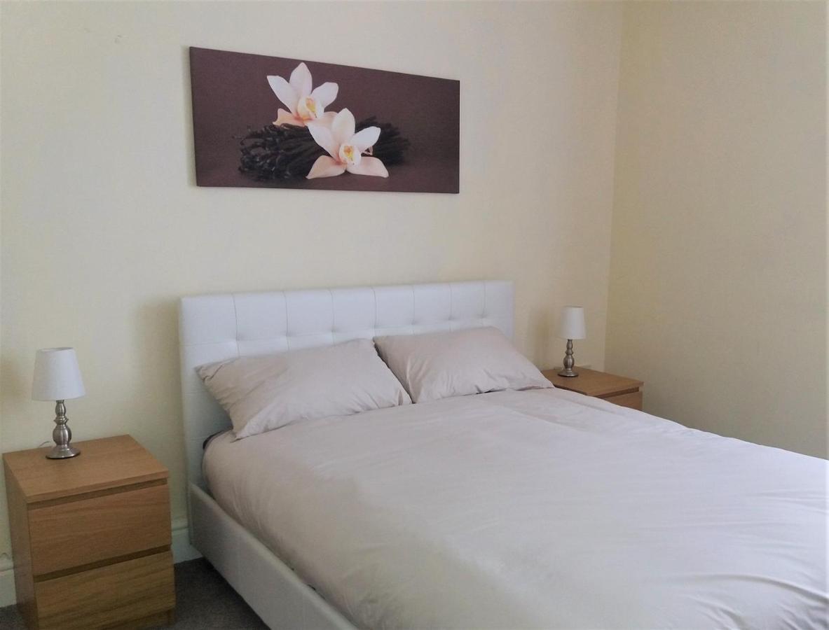 B&B Liverpool - Home from Home near LFC, EFC & train station - Bed and Breakfast Liverpool