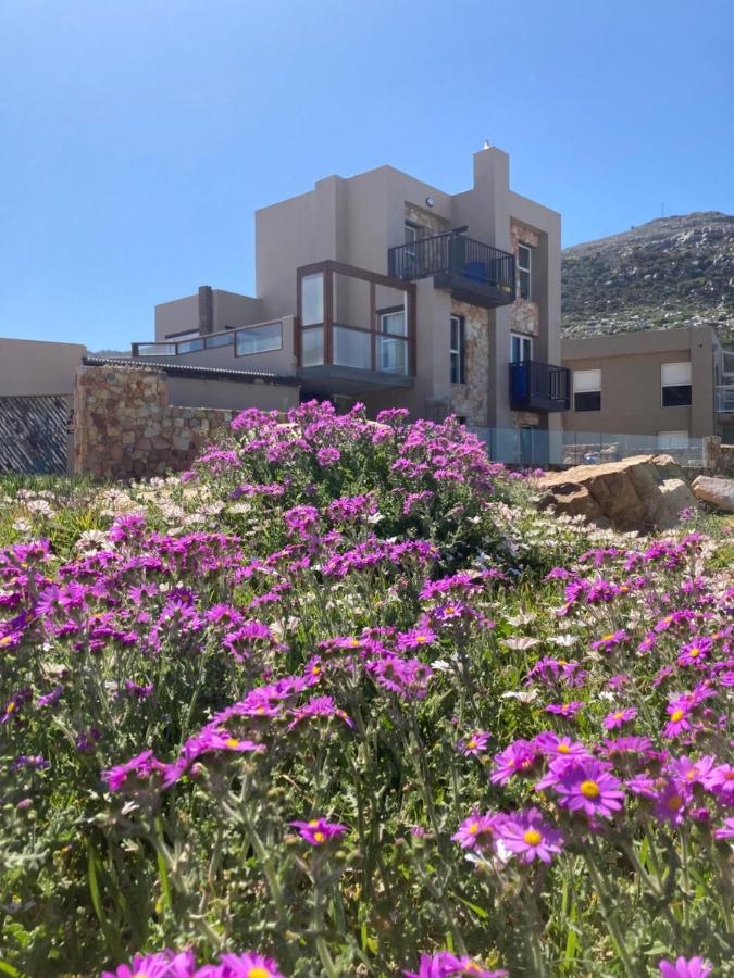 the Lighthouse Beachroom - B&B Cape Town