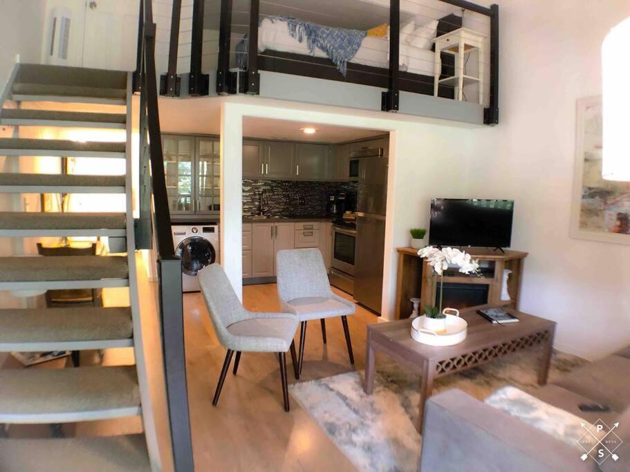 B&B Park City - 1BR/1BR Loft in Park City w/ Private Deck! - Bed and Breakfast Park City