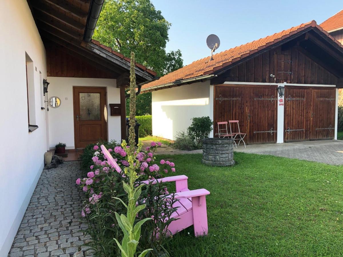 Seehäuschen - Waging Tettenhausen - Bed and Breakfast Waging am See