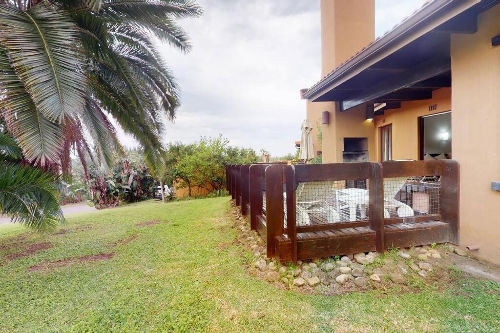 San Lameer 2820 by Top Destinations Rentals - B&B Southbroom