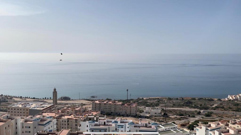 B&B Al Hoceima - Magnifique Appartement avec Vue Panoramique sur la Méditerranée - Bed and Breakfast Al Hoceima