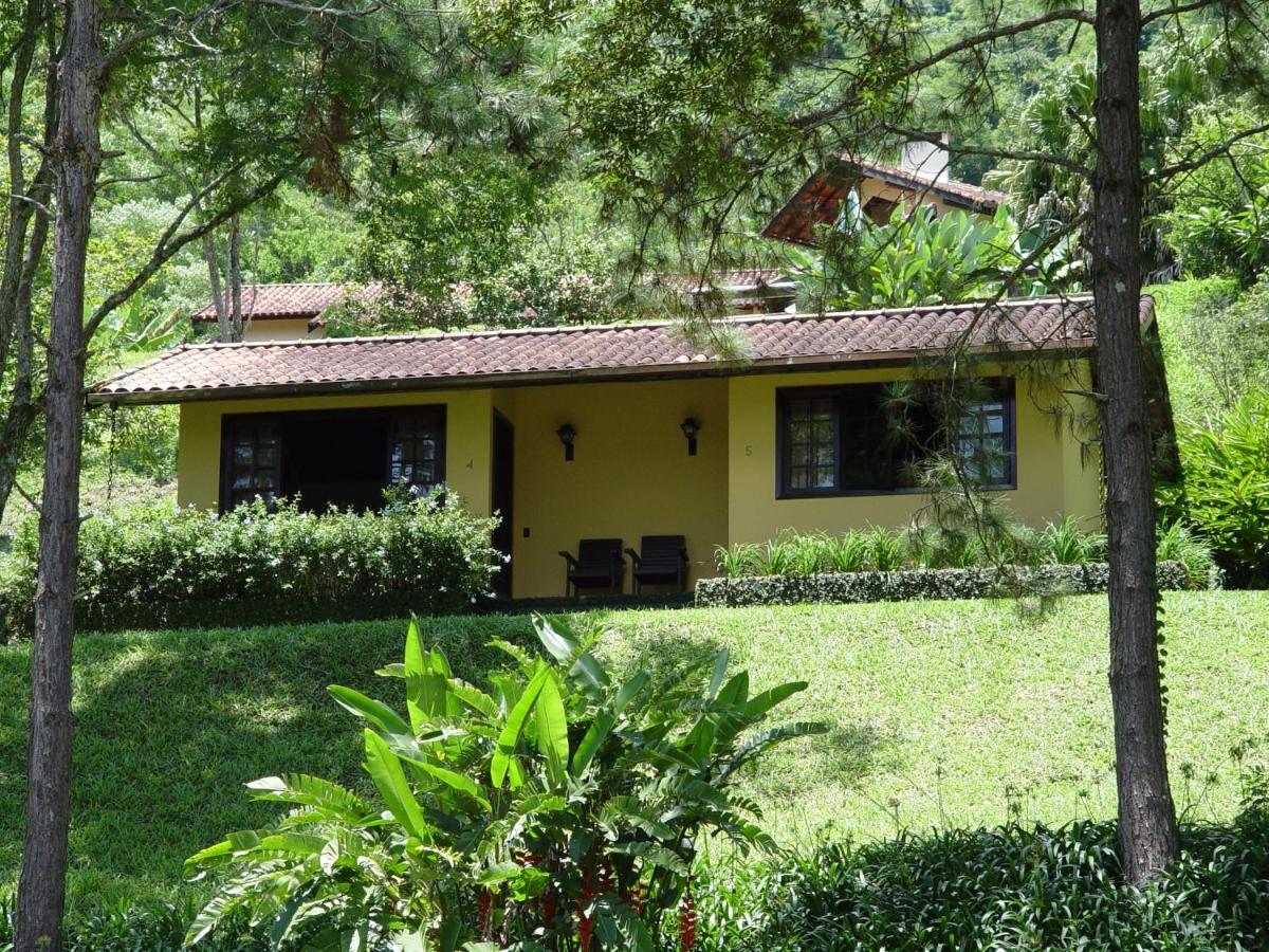 Auberge Suisse Pousada - B&B