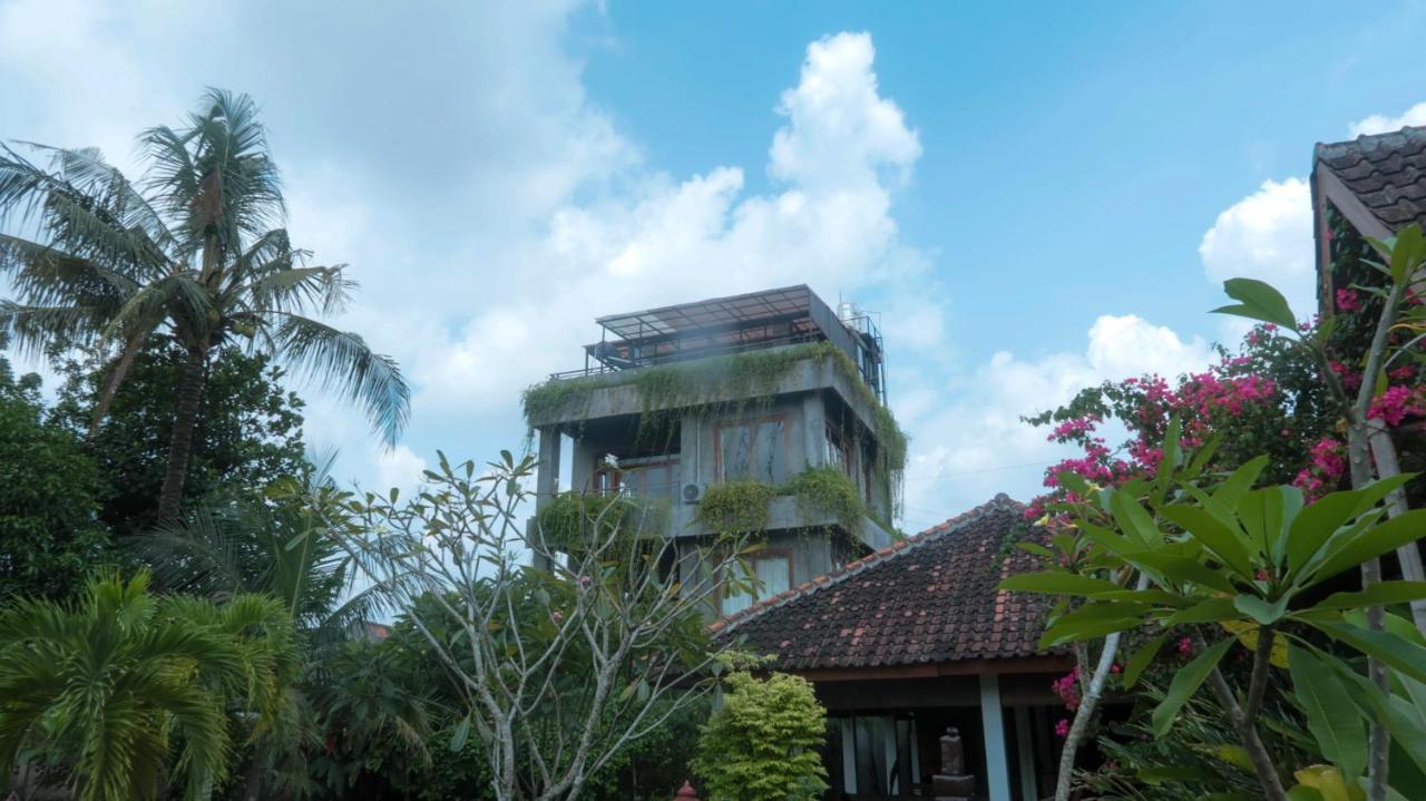 Ohmmstay - Rumah Pendopo - B&B