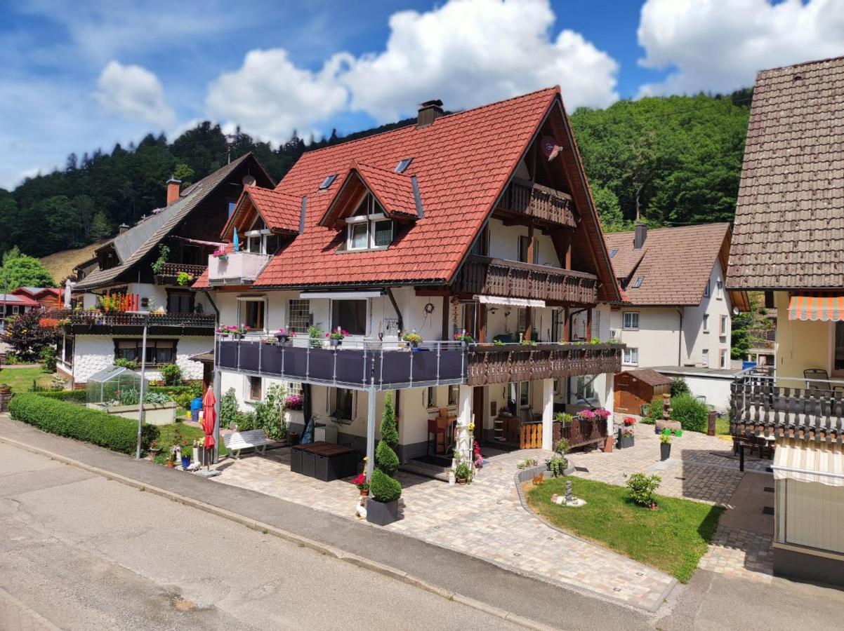 B&B Bad Rippoldsau - Haus Obertal - Bed and Breakfast Bad Rippoldsau