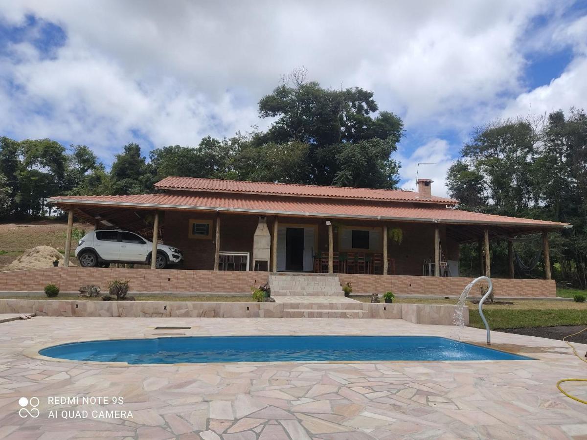 Chácara com Piscina São Thomé das Letras - Chácara Fortaleza - B&B